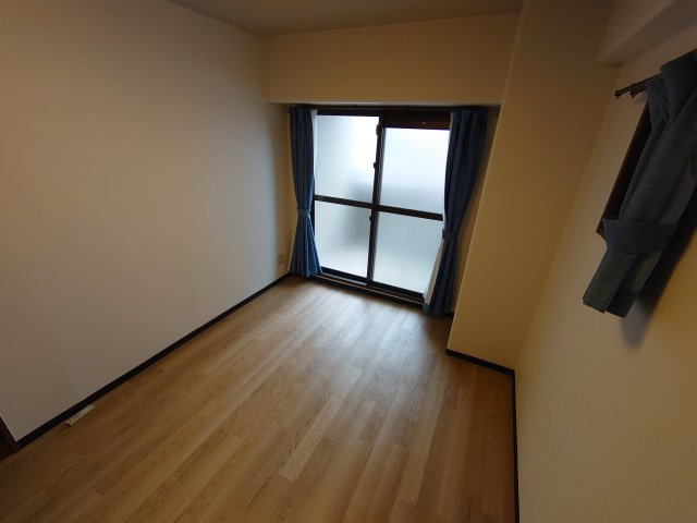 【寝室】 | サーパス宝塚