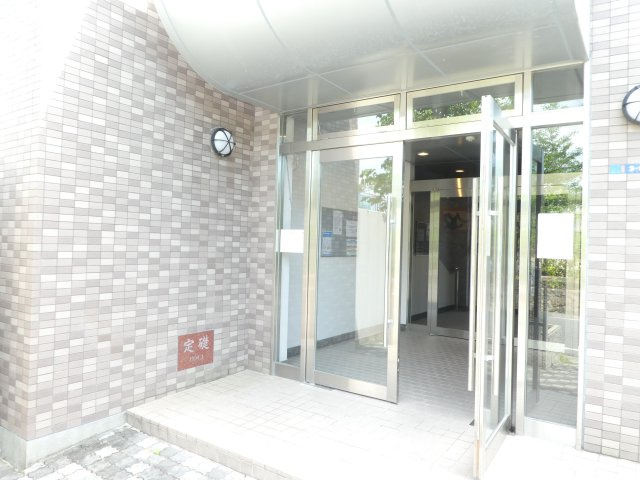 マンションむなかたのエントランス
