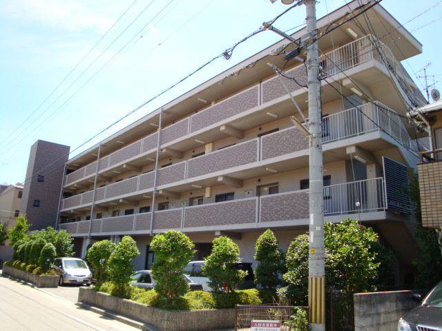 マンションむなかたの外観