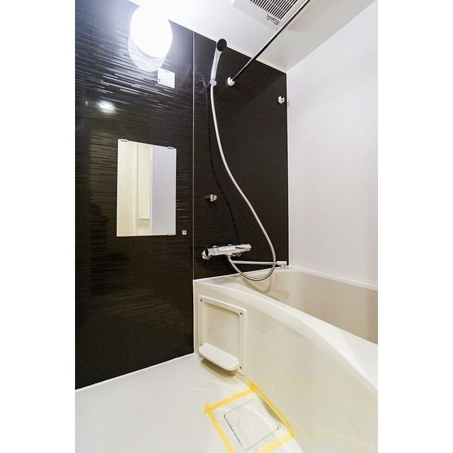 エスタート大井町フォレストの浴室