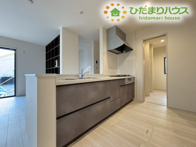 深谷市岡里　第2　新築一戸建て　リーブルガーデン　01のキッチン