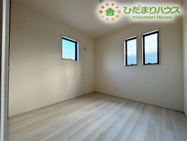 深谷市岡里　第2　新築一戸建て　リーブルガーデン　01の子供部屋