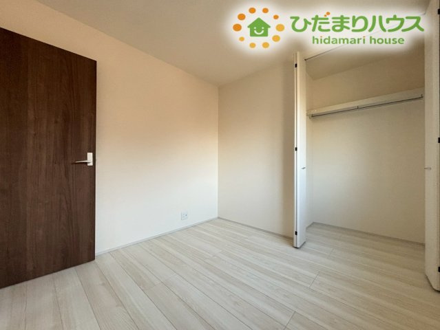 深谷市岡里　第2　新築一戸建て　リーブルガーデン　01の収納