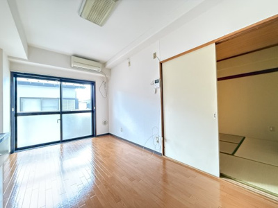 【居間・リビング】 | ＹＭマンションアサヒ