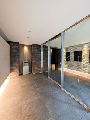 【エントランス】 | CORVAL大森 | 落ち着いたエントランスです