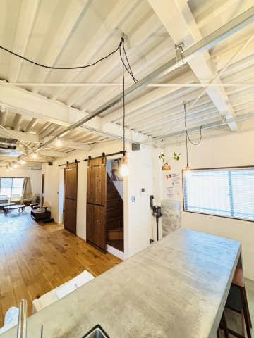 堺市堺区櫛屋町東4丁　中古戸建の居間・リビング