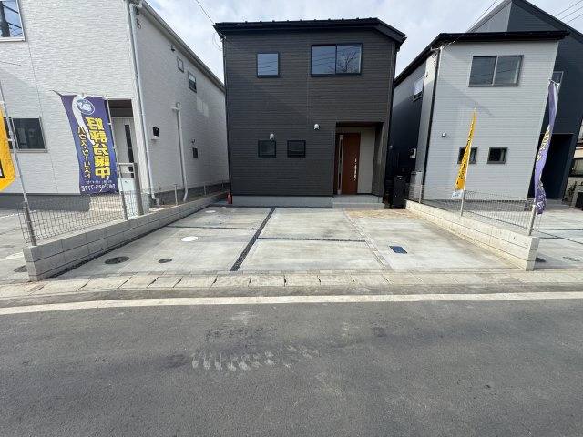 市川市奉免町新築戸建の駐車場|2号棟駐車スペース・並列2台駐車可