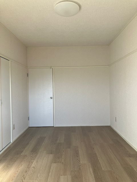 永代マンションの寝室