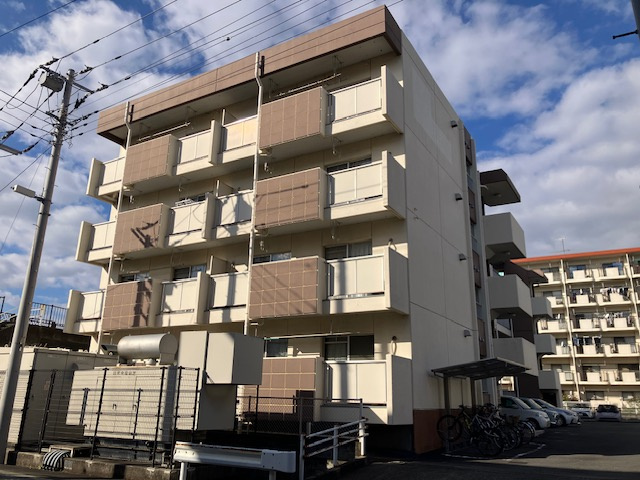 永代マンションの外観