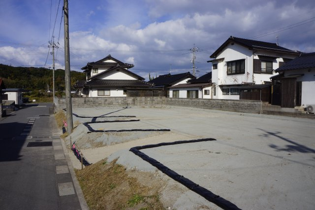 大田市仁摩町天河内　2区画分譲地　建築条件なしの外観