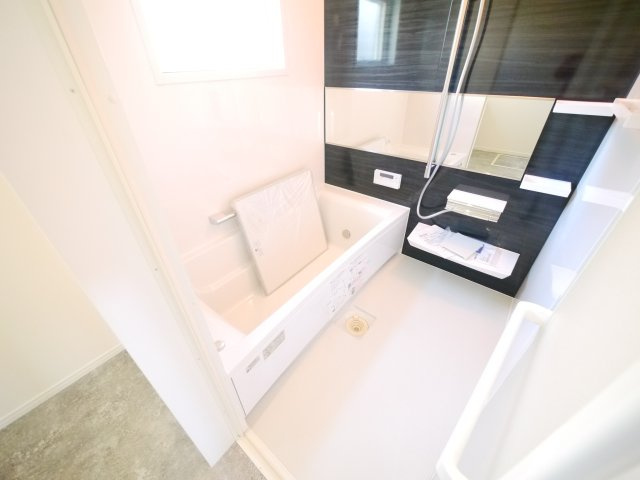 大網白里市みずほ台3　新築戸建の浴室|スーパー 主婦の店徒歩約7分  ３LDKパントリー付 駐車3台可 都市ガス上下水 閑静な分譲地内