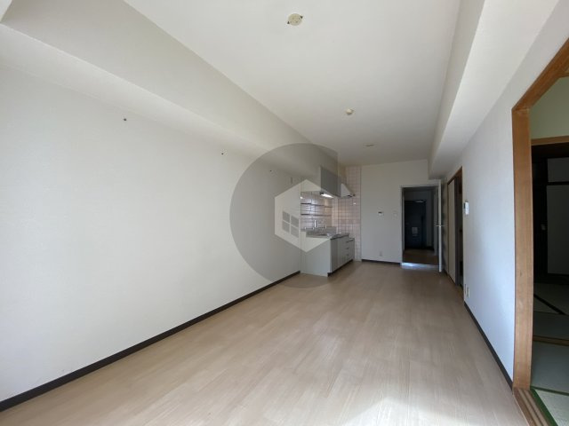 ローレルハイツ花園の周辺