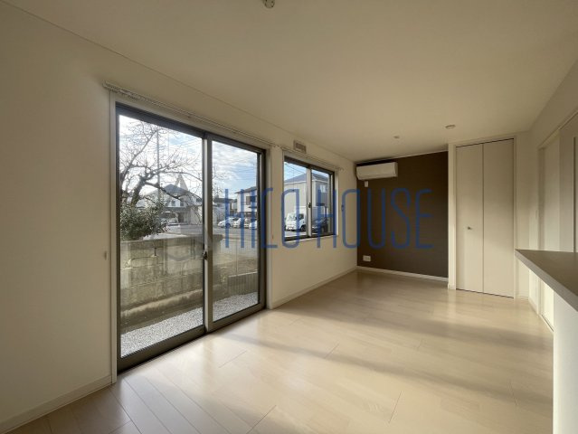 グレイス・ヴィブレAの居間・リビング