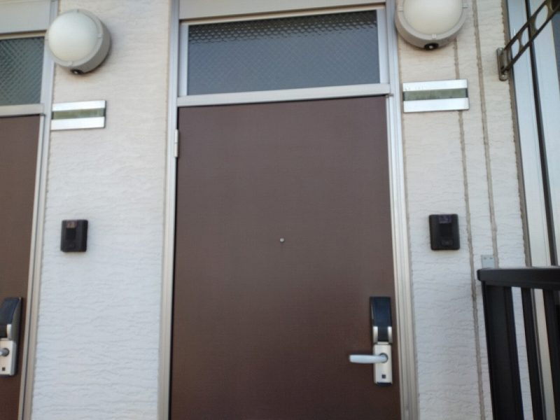 エクセリアＡ棟の玄関