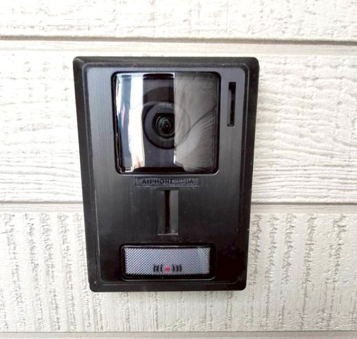 クレイドルガーデン熊本市南区下宮地第3のセキュリティ|カメラ付きインターホンで来訪者を確認