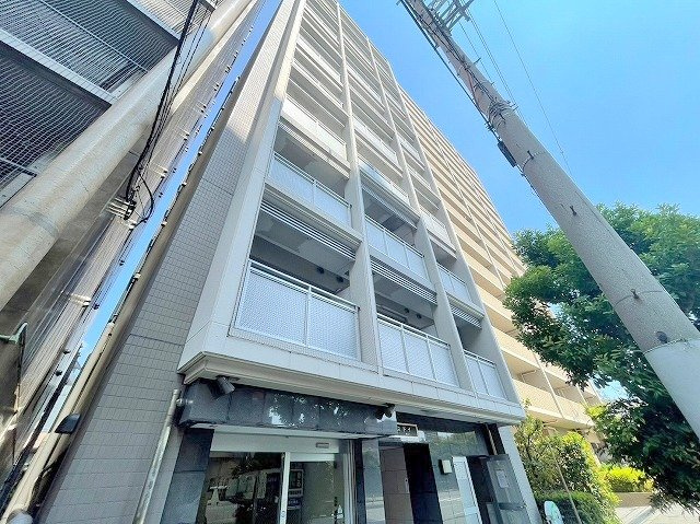 ドムス・ドイの外観