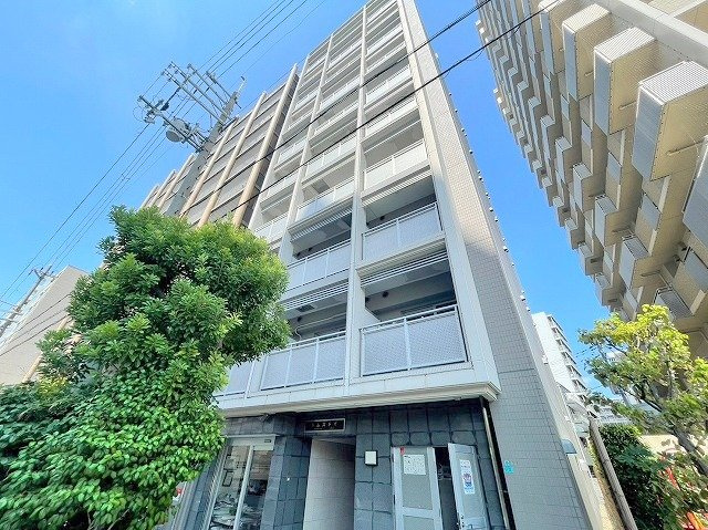 ドムス・ドイの外観