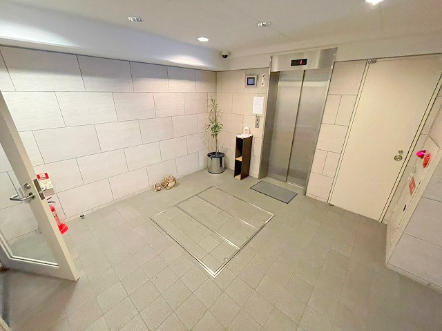 ドムス・ドイのロビー