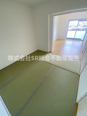 プレジデント東大阪第4棟の和室|和室、ちょっとしたくつろぎスペースにいかがでしょうか