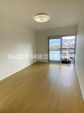 プレジデント東大阪第4棟の寝室|落ち着いて過ごせるお部屋なので、寝室にいかがでしょうか