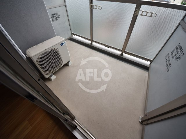 グラマシー京橋（旧エコロジー京橋レジデンス）のバルコニー|グラマシー京橋　　バルコニー