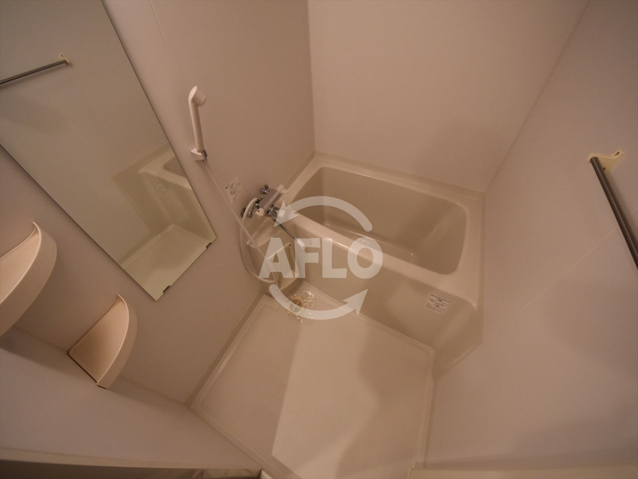 グラマシー京橋（旧エコロジー京橋レジデンス）の浴室|グラマシー京橋　　浴室