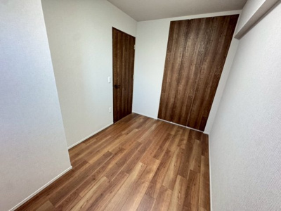 【洋室】 | グランクラッセ上野芝向ヶ丘