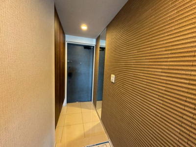 【玄関】 | グランクラッセ上野芝向ヶ丘