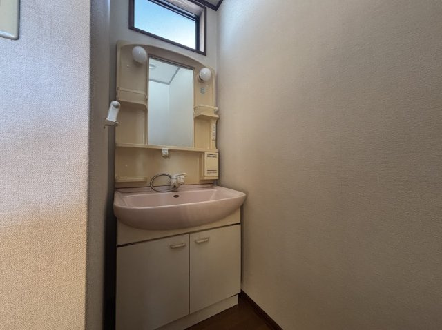 【独立洗面台】 | 東区長嶺東5丁目