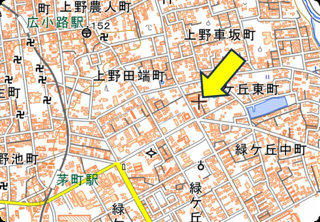 三重県伊賀市緑ケ丘東町　一棟マンションの地図