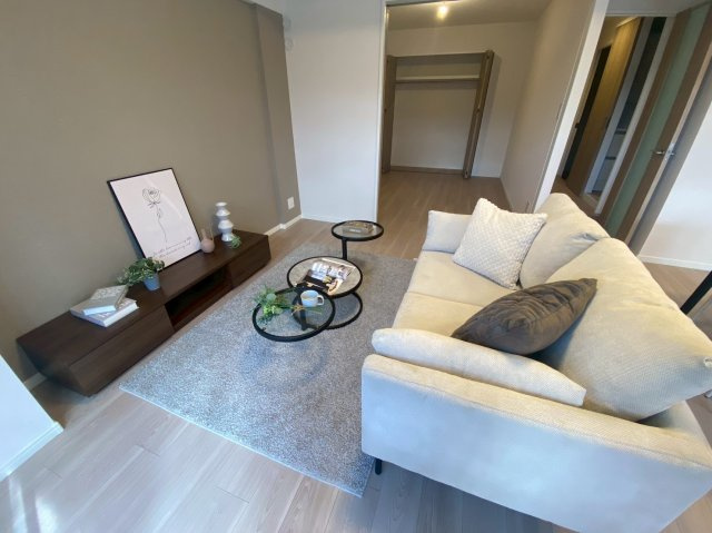 嵐山グランドシティの居間・リビング|2025年11月撮影