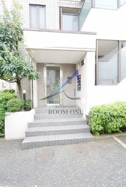 ロゼ下目黒のエントランス|エントランスです。