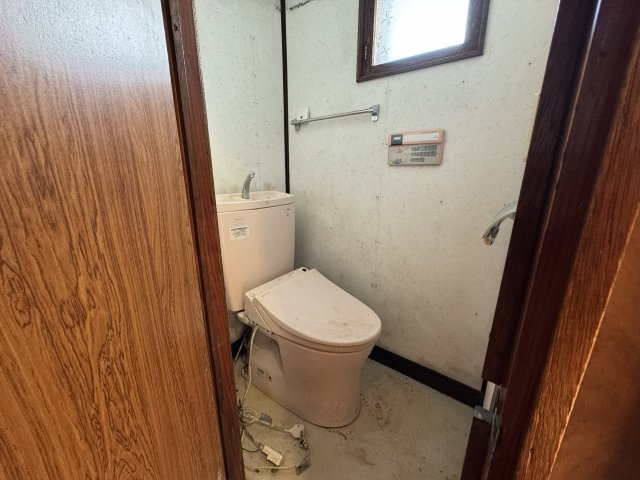 【興津4丁目】海を一望！日当たり良好な角地の古家付。バス停・小学校徒歩2分の利便性！のその他