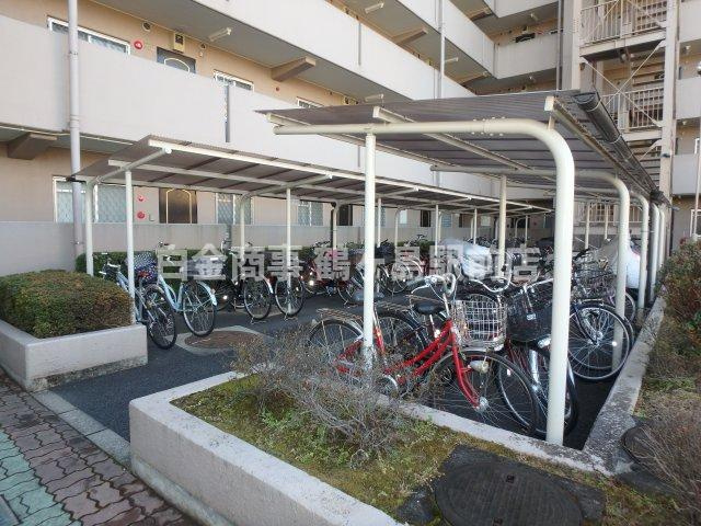 エンゼルパークサイド鶴ヶ島の駐輪場