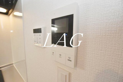 【セキュリティ】 | シャルム北千住 | モニター付きインターホンです。