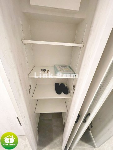 スタンズ門前仲町の玄関