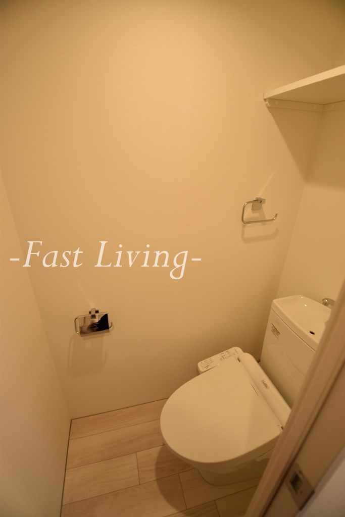 ラクラス四谷三丁目のトイレ