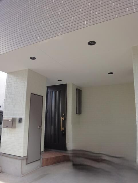 猿江一丁目戸建住宅のエントランス