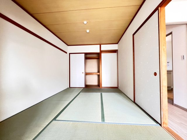 セントラルヒルズ　Ｋ棟の和室|明るい和室です