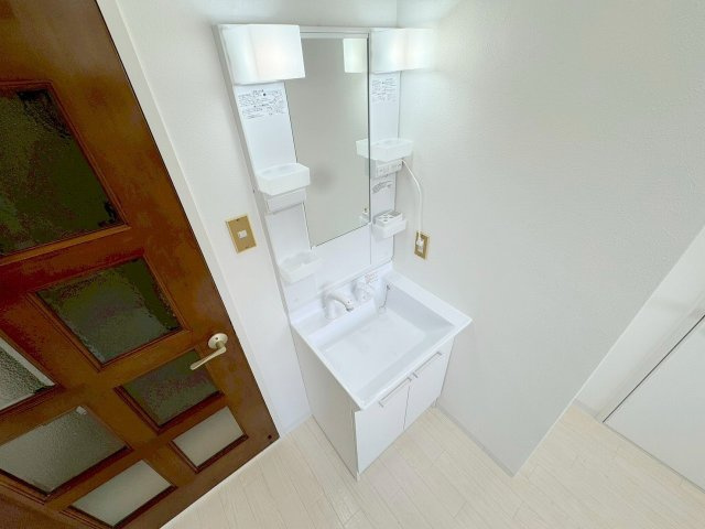 サンライフ菅原の独立洗面台