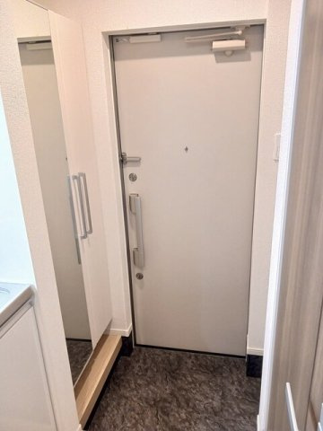 ホーリーコートの玄関