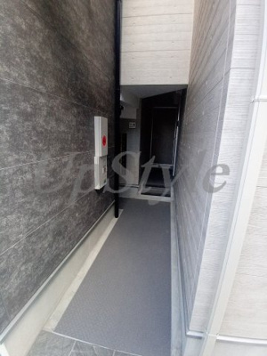 【エントランス】 | ラルブル