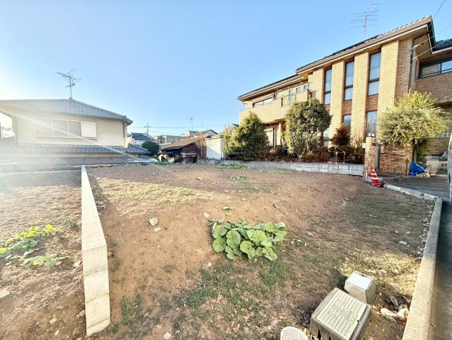 杉並区善福寺4丁目　建築条件無し売地　全2区画の外観|2025.12.12撮影

現地ご見学希望・資料請求などお気軽にお問い合わせ下さい！
03-5990-5201