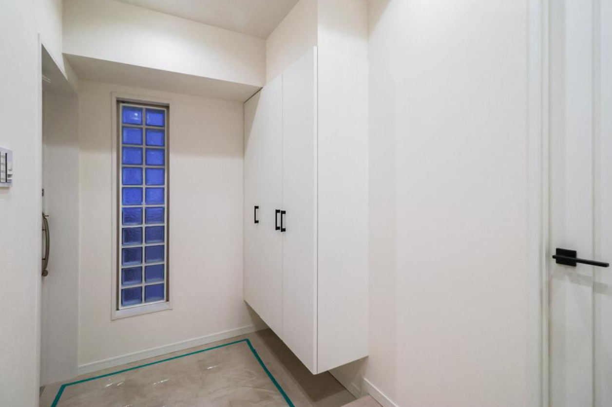 ミオカステーロ横濱関内【仲介手数料無料】ペット可♪の玄関