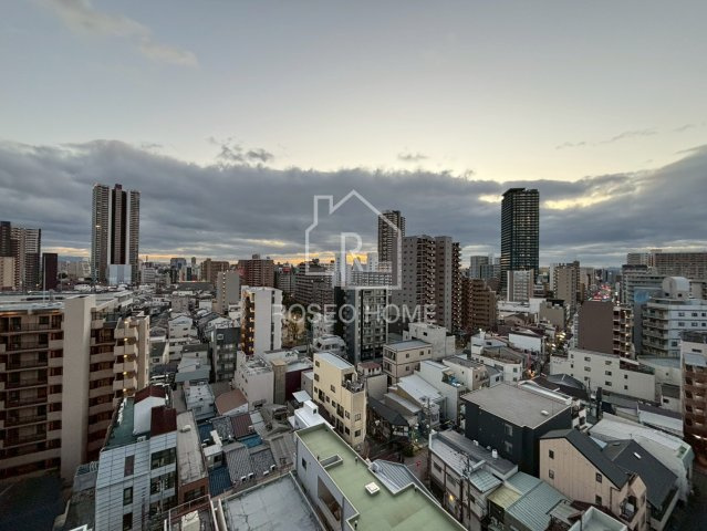 コスモリード大阪福島の展望