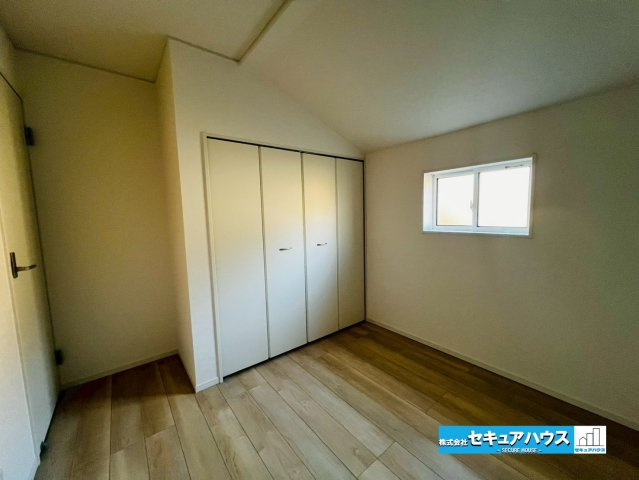 【今からご案内可能】東海市荒尾町曽山　全2棟の洋室|【洋室】
◆お子様のお部屋や主寝室、来客時の宿泊室、趣味のお部屋としてもご利用いただけます♪