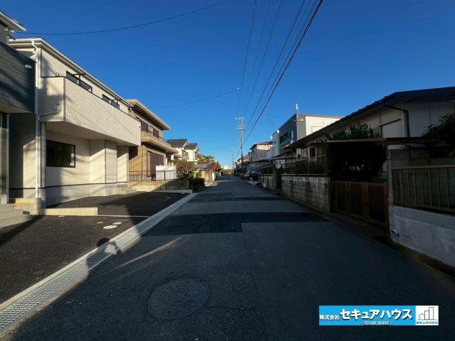 【今からご案内可能】東海市荒尾町曽山　全2棟の前面道路含む現地写真|事前予約にて現地ご見学いただけます！お気軽にお問い合わせください♪
■株式会社　セキュアハウス■
住宅ローンに強く、知識、経験豊富なスタッフ在籍
お客様に寄り添い、ご成約後もサポート致します。