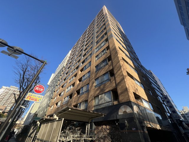 野球好きには堪らない！！ココ以外の選択があるものか！な、【ドメス山下町ベイタワー】家具付きリノベーション