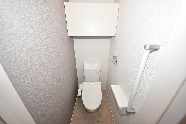 グランド　パイン　ヴィラ　Ⅱのトイレ