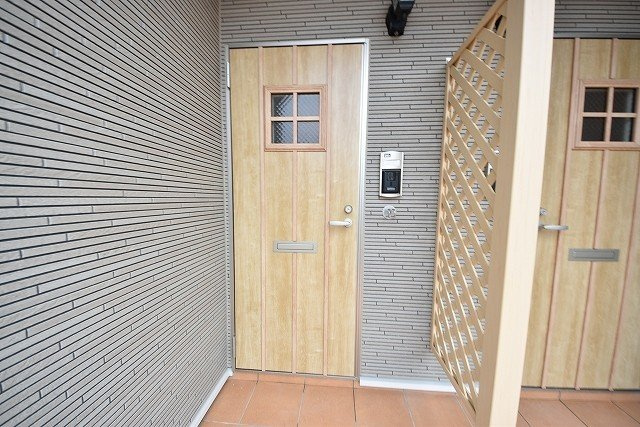 グランド　パイン　ヴィラ　Ⅱのエントランス